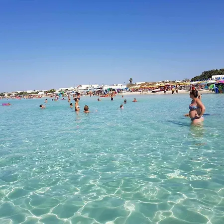 White House Salento 펜션 산티시도로